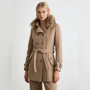 BNWOT Women’s Double-Breasted Fur Collar Winter Coat with Belt - Beige